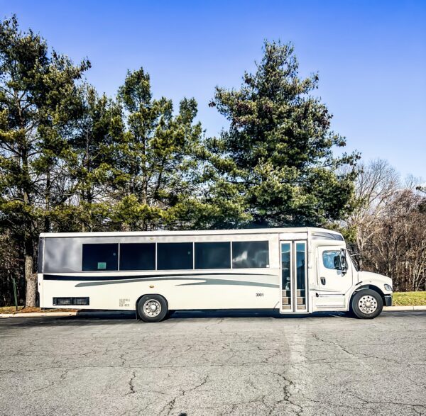 35 Passenger Coach Bus For Weddings - Image 5