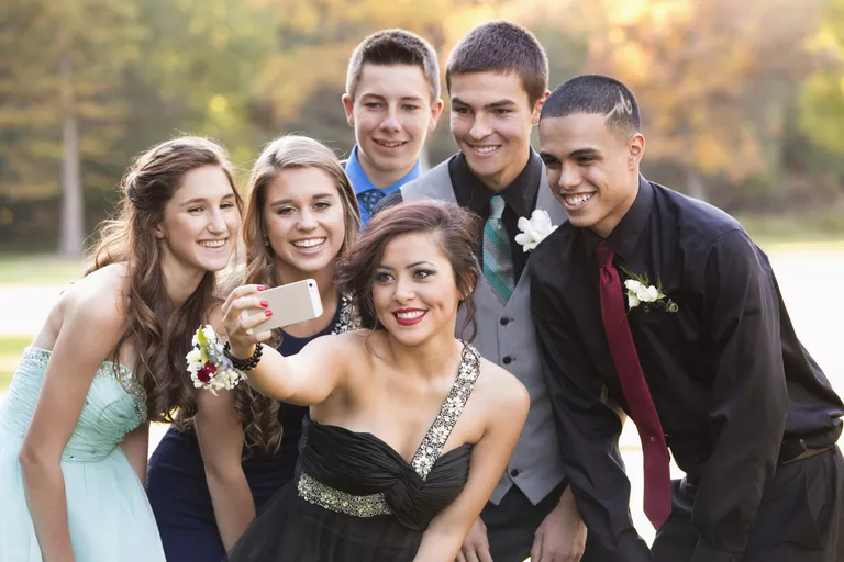 After-Prom-GettyImages-591406869-57ec03e33df78c690f3f80cc